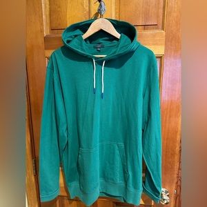 Relaxed premium-weight cotton hooded T-shirt